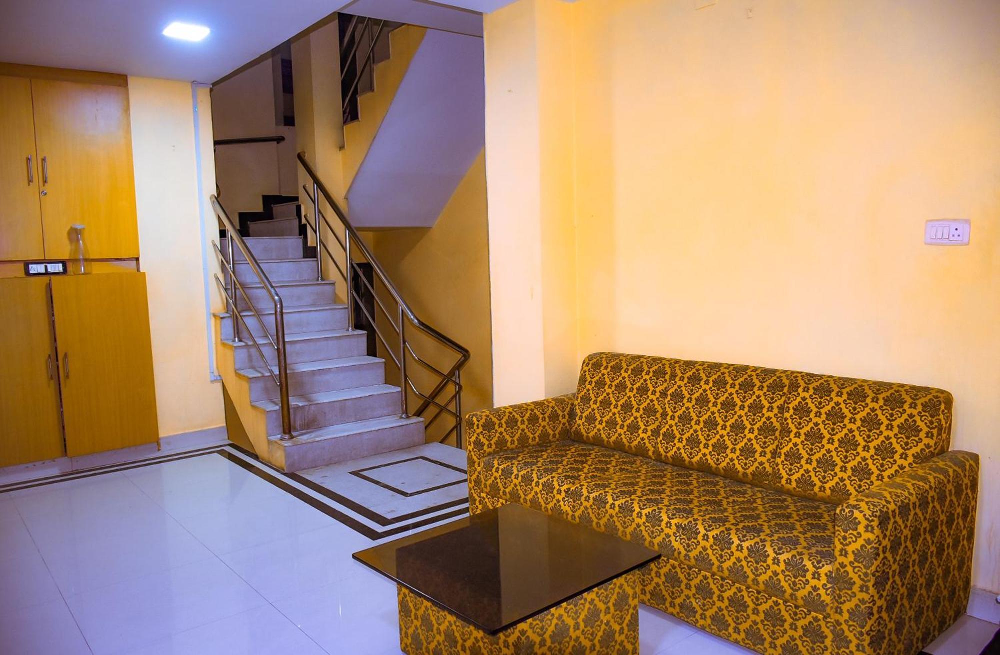 Naksha Tree Hotels - Mogappair Chennai Exterior foto